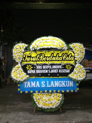 Papan Bunga Duka di Kapuk